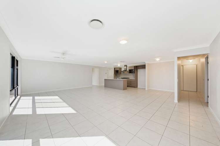 Sixth view of Homely house listing, 17 Oregano Close, Griffin QLD 4503