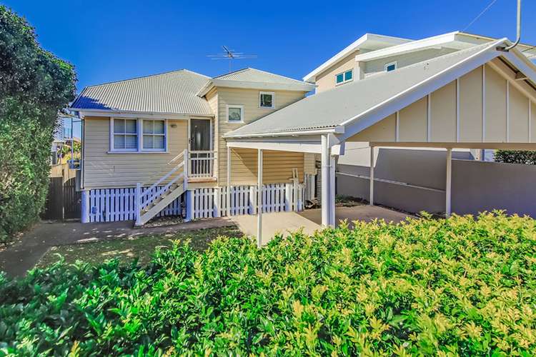 Second view of Homely house listing, 130 Ernest St, Manly QLD 4179