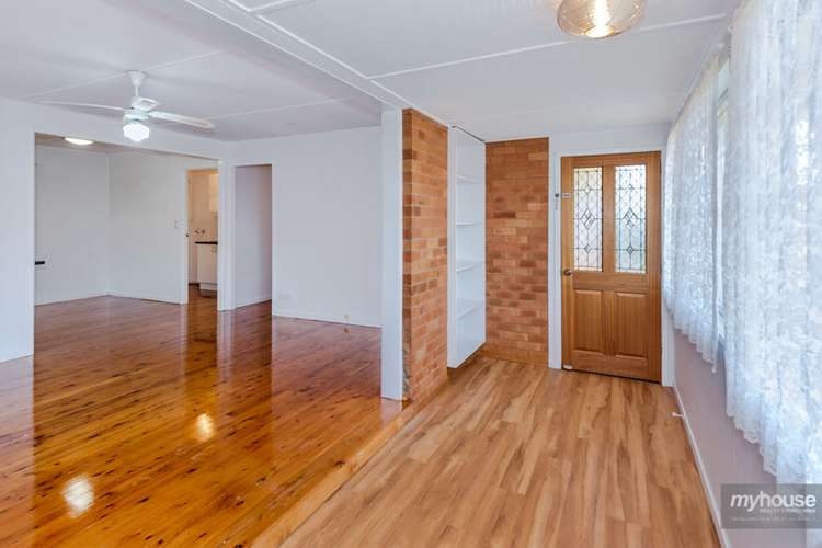 Second view of Homely house listing, 2 Shennan Street, Harristown QLD 4350