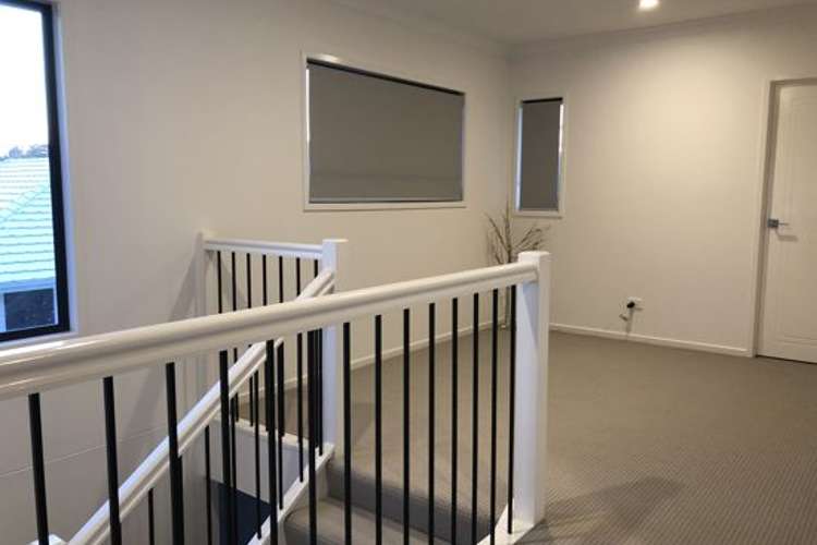 Fourth view of Homely house listing, 3 Oasis Crescent, Kuraby QLD 4112