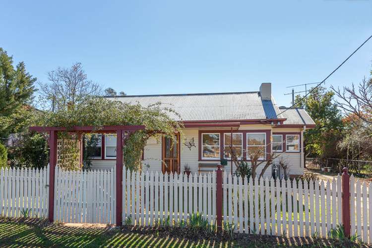 Main view of Homely house listing, 18 Robyn Street, Tamworth NSW 2340