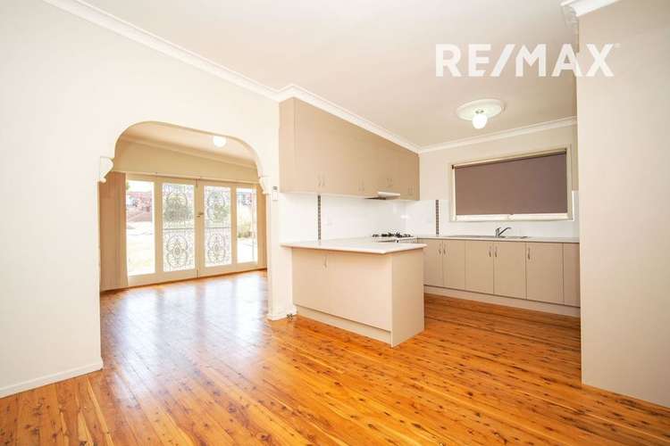Third view of Homely house listing, 35 White Avenue, Kooringal NSW 2650