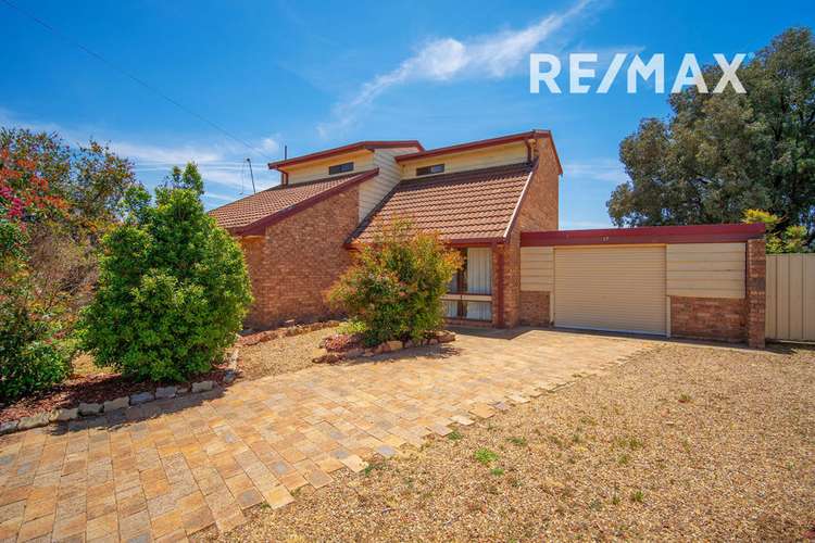 Main view of Homely house listing, 17 Grevillea Crescent, Lake Albert NSW 2650