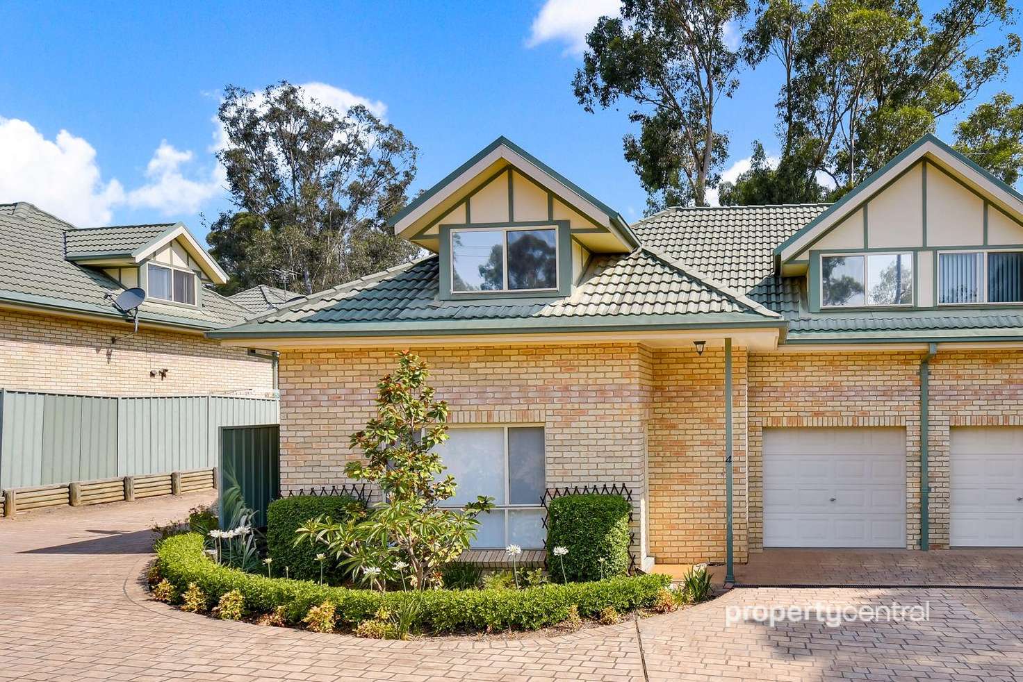 Main view of Homely townhouse listing, 4/11 Barlow Street, Cambridge Park NSW 2747