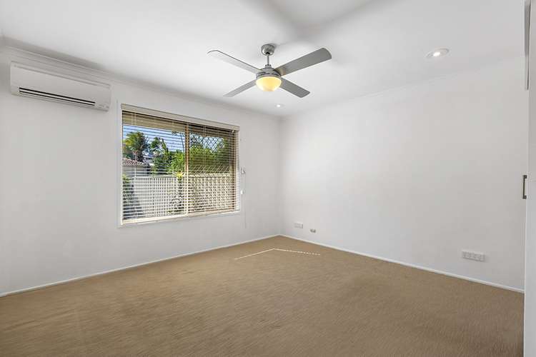 Fifth view of Homely house listing, 27 Chesterfield Crescent, Kuraby QLD 4112