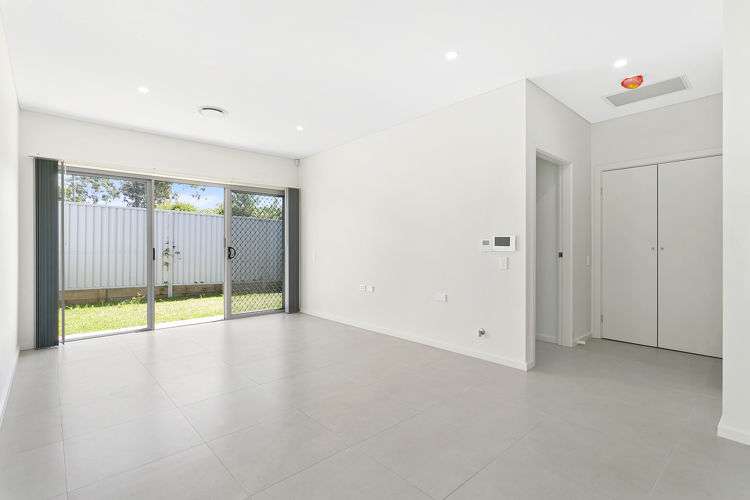 Fourth view of Homely villa listing, 13/129-133 Dunmore Street, Wentworthville NSW 2145