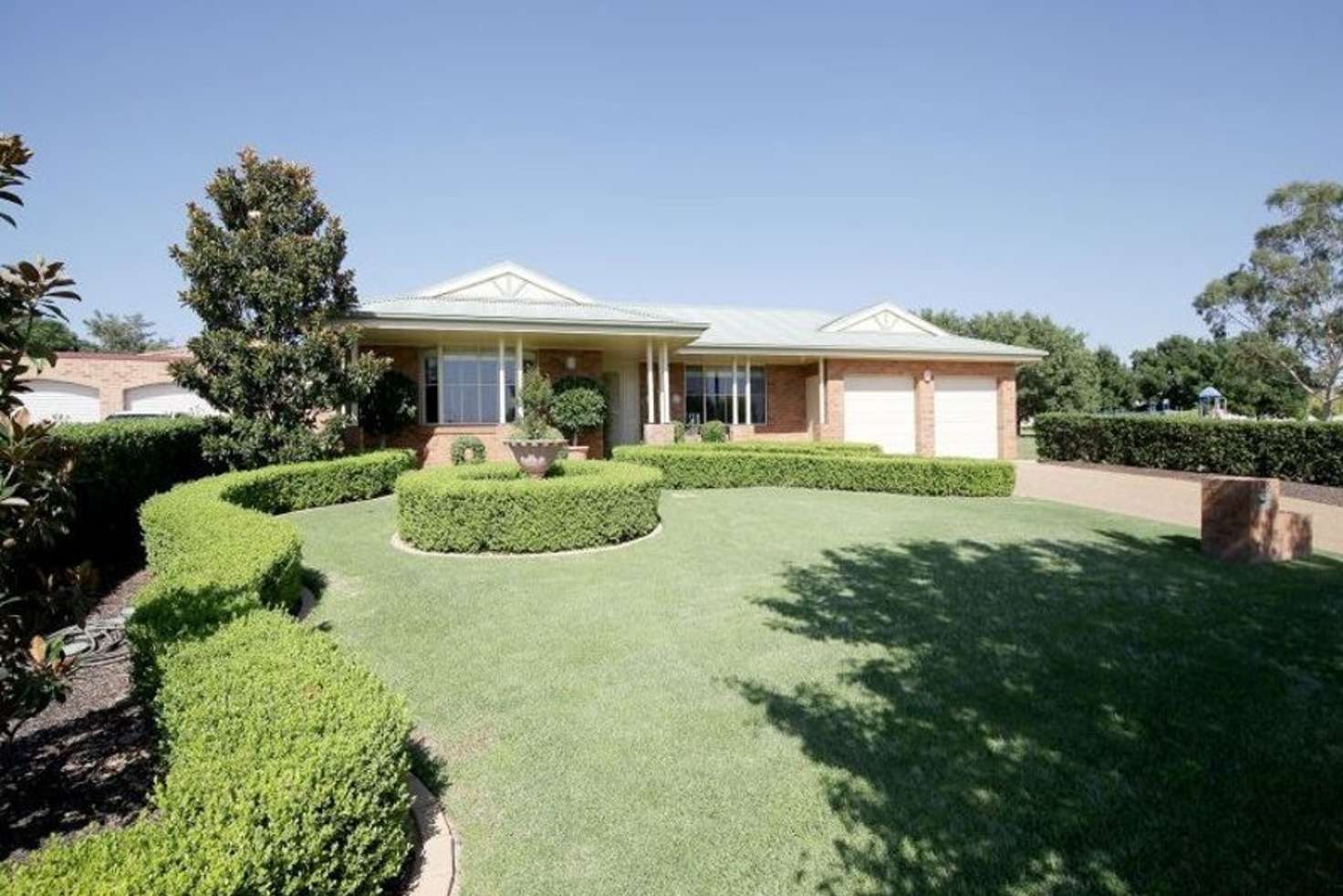 Main view of Homely house listing, 115 Undurra Drive, Glenfield Park NSW 2650