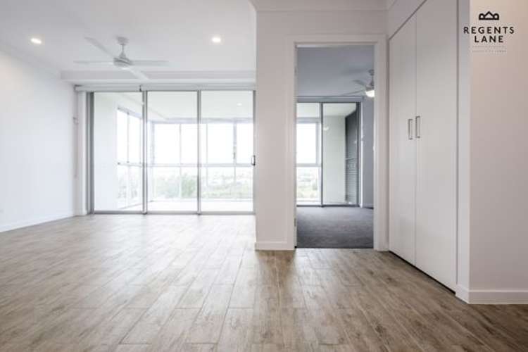 Third view of Homely unit listing, 8A / 25-29 Regent Street, Woolloongabba QLD 4102