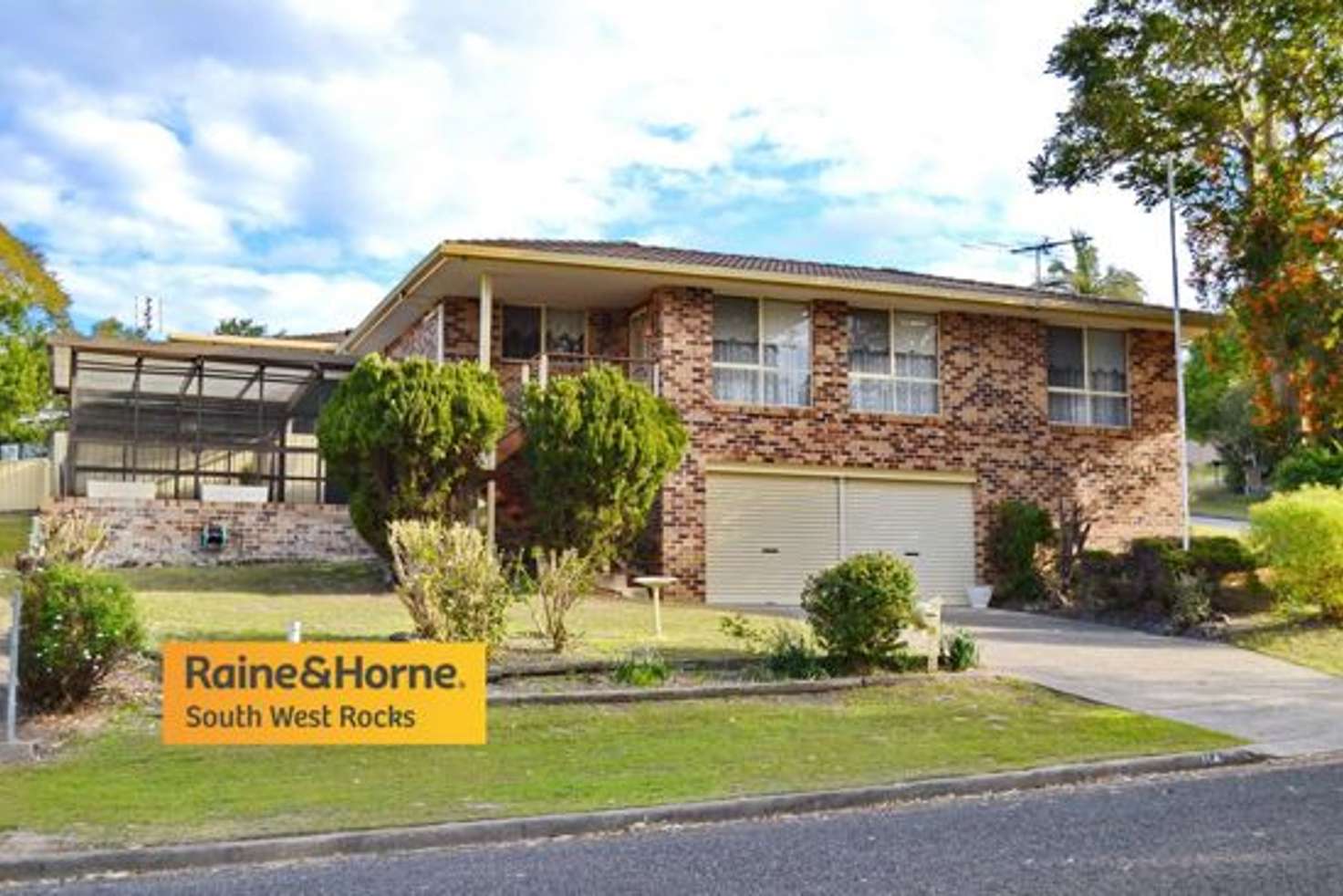 Main view of Homely villa listing, 1/11 Government Road, South West Rocks NSW 2431