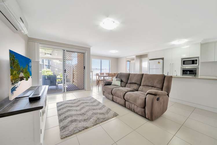 Fourth view of Homely unit listing, 3/25 Furness Court, Kearneys Spring QLD 4350