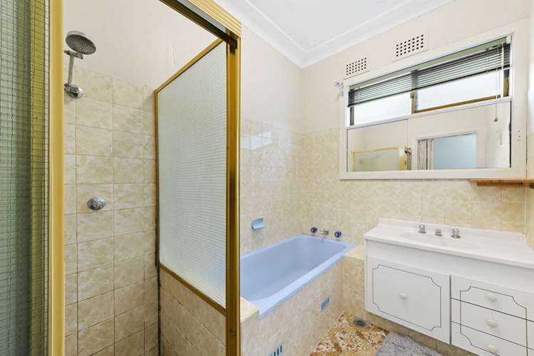 Sixth view of Homely house listing, 5 Sheehan Street, Wentworthville NSW 2145