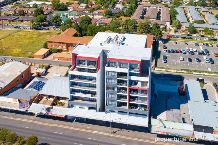Main view of Homely unit listing, 10/206-212 Great Western Highway, Kingswood NSW 2747