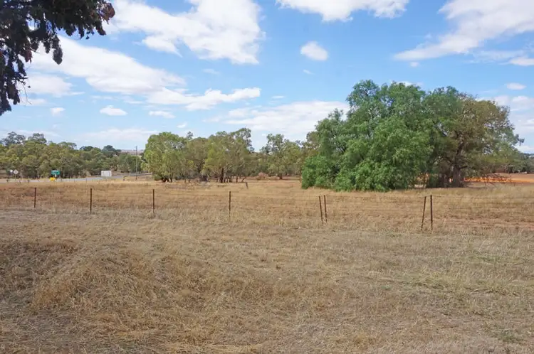 627 Goldfields Way, Old Junee NSW 2652
