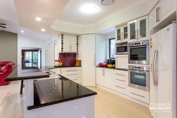 Second view of Homely house listing, 17 Jay Crescent, Redland Bay QLD 4165