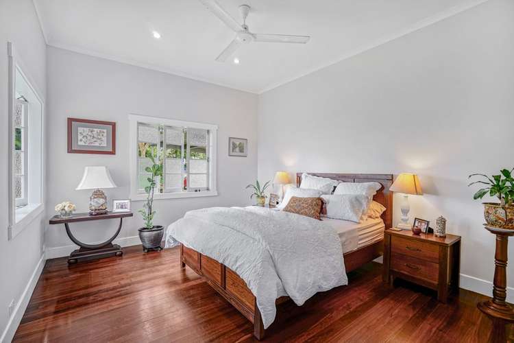 Fifth view of Homely house listing, 10 Crowther Street, Whitfield QLD 4870