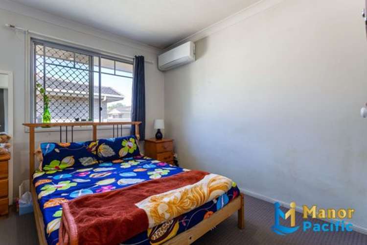 Fifth view of Homely townhouse listing, 4/9 Lawrence Close, Robertson QLD 4109