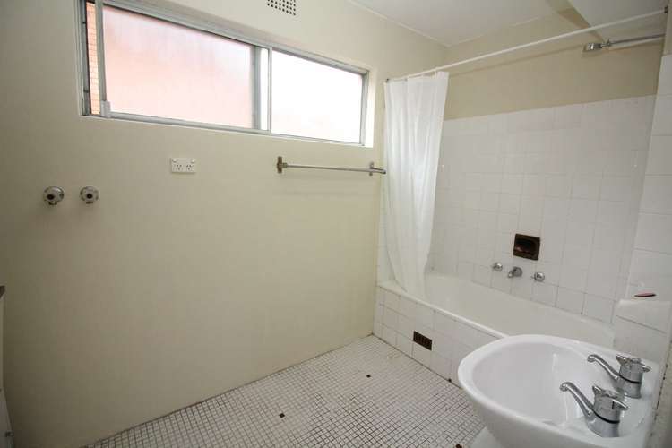 Fifth view of Homely unit listing, 02/5 TODD STREET, Merrylands NSW 2160
