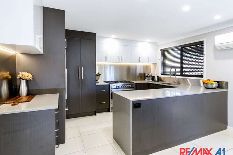 Second view of Homely house listing, 10 FERNDALE STREET, Boronia Heights QLD 4124