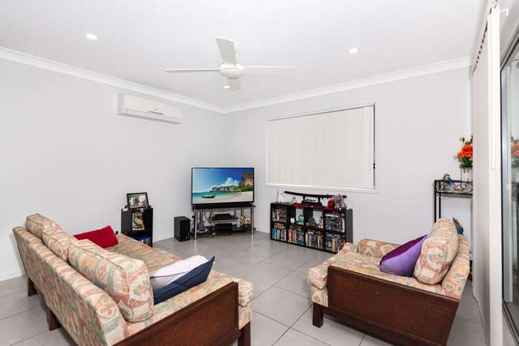 Third view of Homely semiDetached listing, 3 Awoonga Crescent, Morayfield QLD 4506