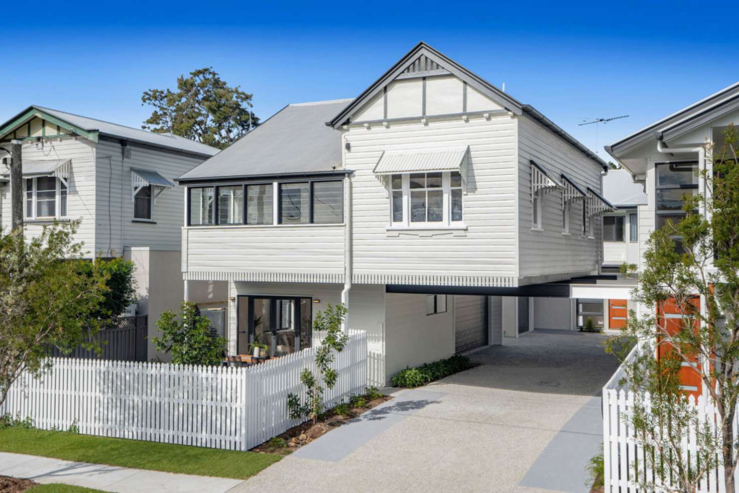 Main view of Homely townhouse listing, 1/40 Berrima Street, Wynnum QLD 4178