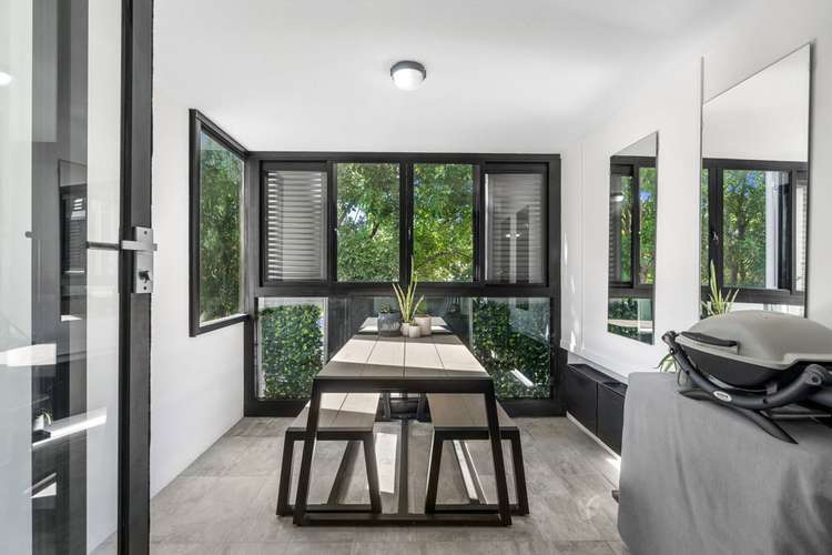 Fourth view of Homely apartment listing, 11/106 Linton Street, Kangaroo Point QLD 4169