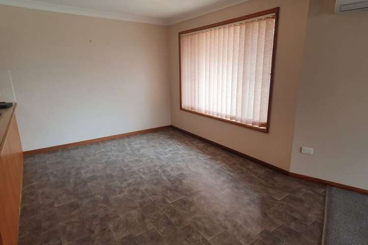 Fifth view of Homely unit listing, 2/22 Charles Coxen Close, Tamworth NSW 2340