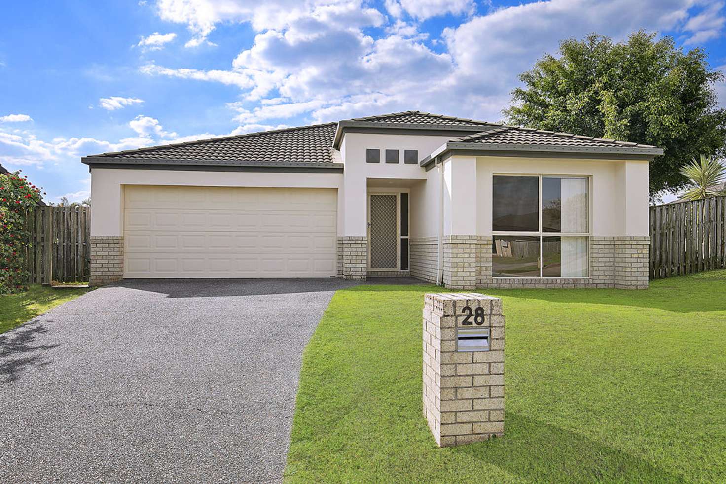 Main view of Homely house listing, 28 Courtney Close, Heritage Park QLD 4118
