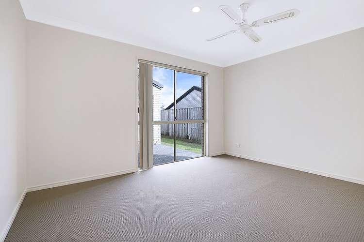 Sixth view of Homely house listing, 28 Courtney Close, Heritage Park QLD 4118