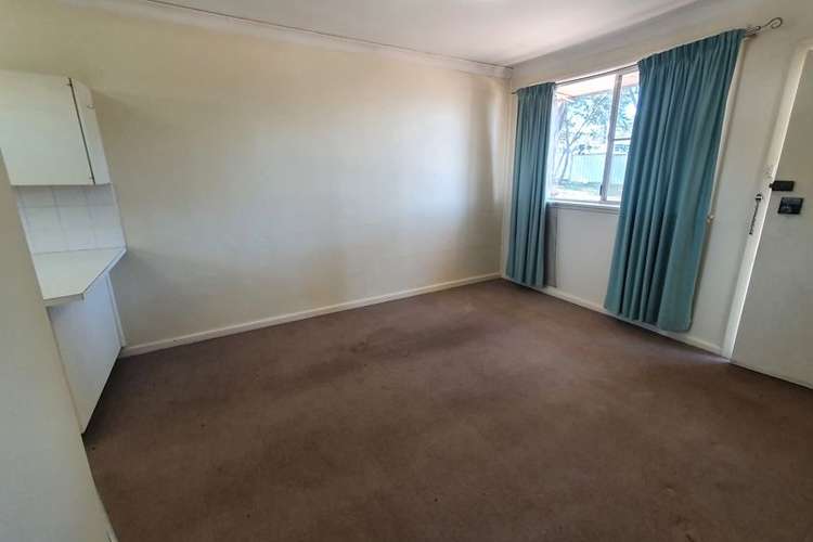 Third view of Homely unit listing, 2/364 Armidale Road, Tamworth NSW 2340