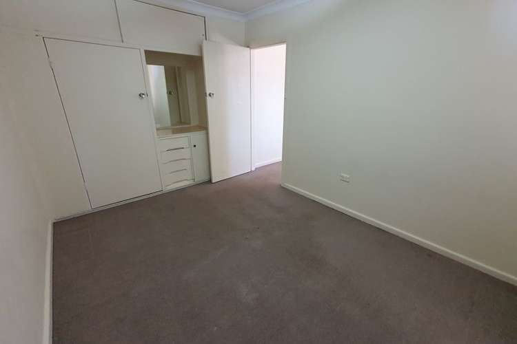 Fifth view of Homely unit listing, 2/364 Armidale Road, Tamworth NSW 2340