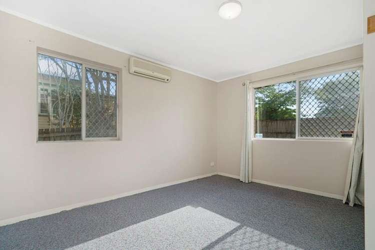 Second view of Homely house listing, 258 Ekibin Road East, Tarragindi QLD 4121