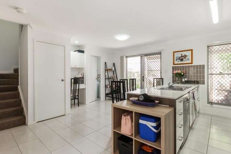 Fifth view of Homely townhouse listing, 2/23-25 Blackwell Street, Hillcrest QLD 4118