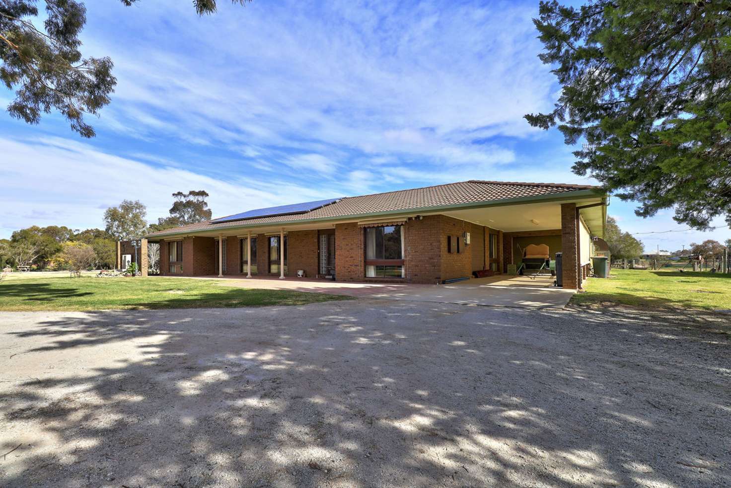 Main view of Homely acreageSemiRural listing, 27 Amy Lane, Deniliquin NSW 2710