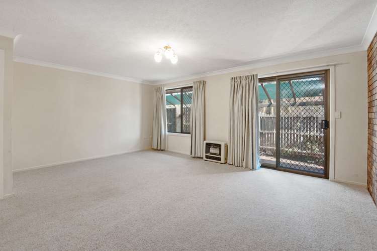 Sixth view of Homely unit listing, 2/11 Belcher Drive, Glenvale QLD 4350