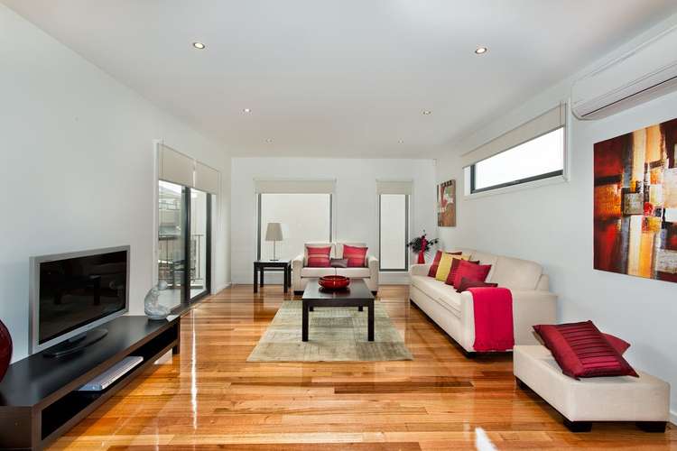 Third view of Homely townhouse listing, 1A St Kinnord Street, Aberfeldie VIC 3040