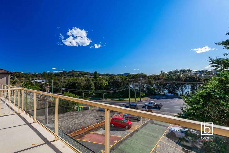 Second view of Homely unit listing, 6/37 Ocean View Drive, Wamberal NSW 2260
