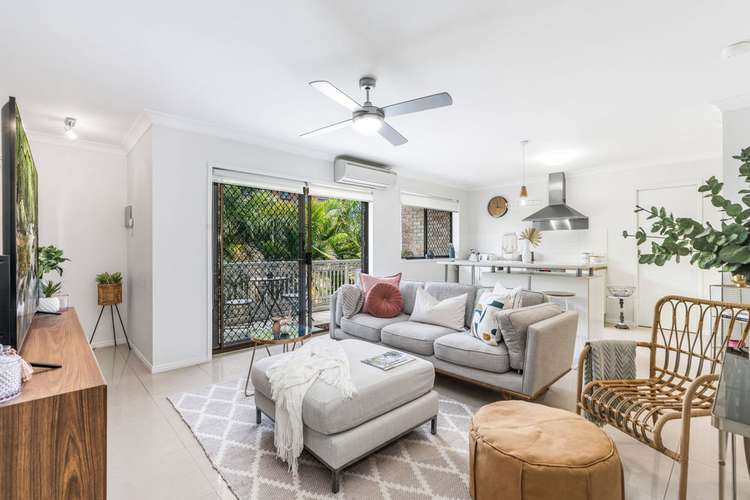 Main view of Homely apartment listing, 2/27 Weston Street, Coorparoo QLD 4151