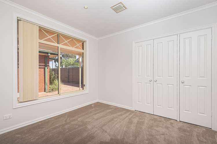 Fifth view of Homely unit listing, 2/40 Woodland Street, Strathmore VIC 3041