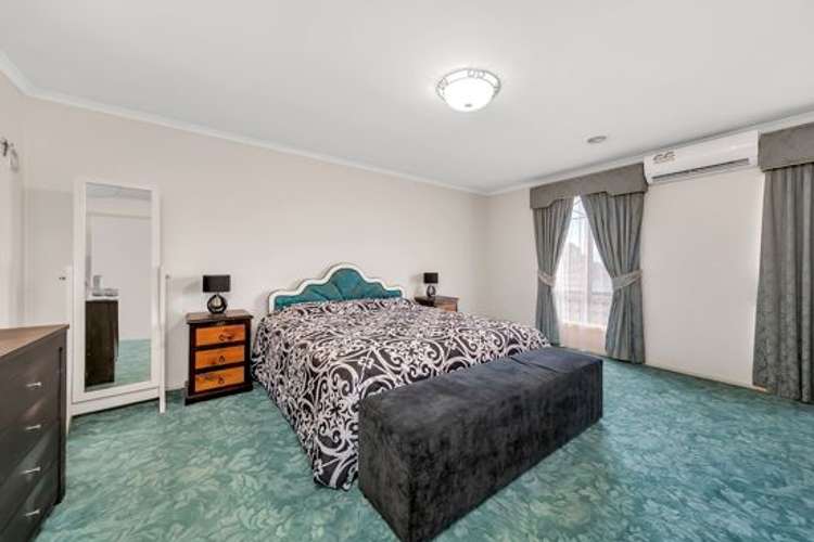 Sixth view of Homely house listing, 9 Ninnis Court, Roxburgh Park VIC 3064