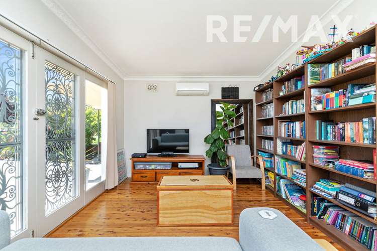 Second view of Homely house listing, 35 White Avenue, Kooringal NSW 2650