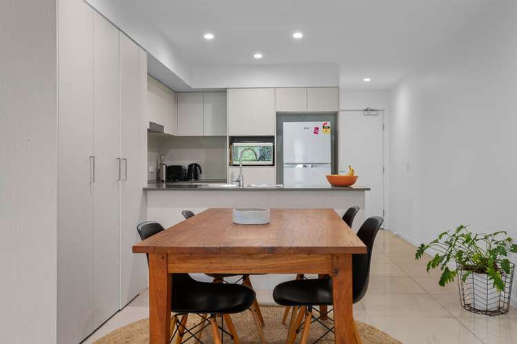 Fifth view of Homely unit listing, 6 / 47 Victor Street, Holland Park QLD 4121