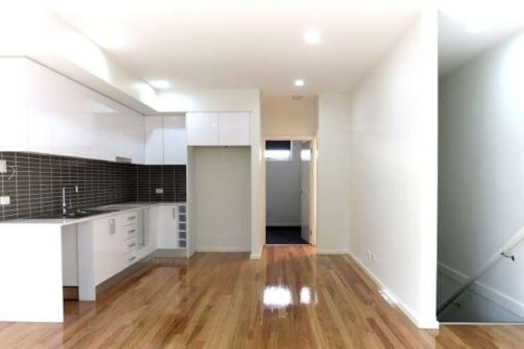 Second view of Homely townhouse listing, 2/2 Grandview Street, Glenroy VIC 3046
