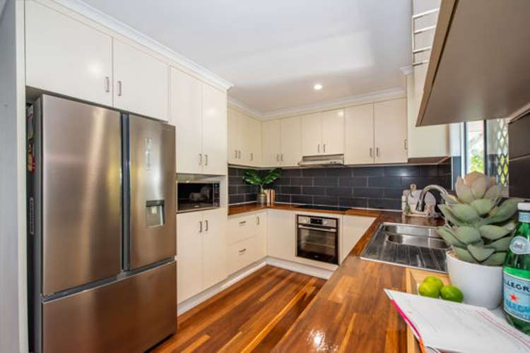 Fifth view of Homely house listing, 7 Nicole Court, Andergrove QLD 4740