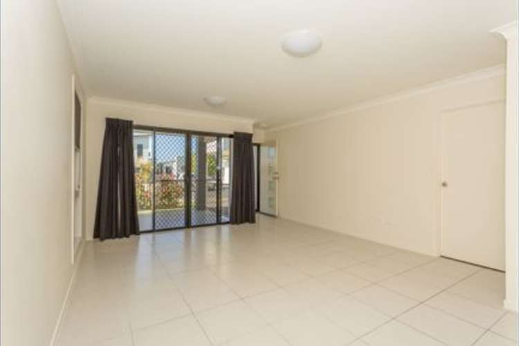 Fifth view of Homely unit listing, 13 Maranark Avenue, Mount Pleasant QLD 4740