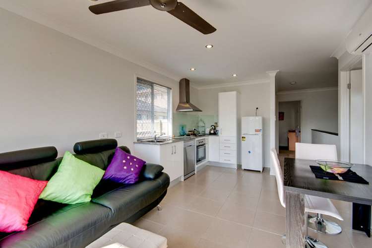 Sixth view of Homely house listing, 1&2 / 3 Gabrielle Court, Kallangur QLD 4503