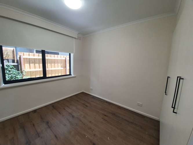 Fourth view of Homely apartment listing, 5/71 Holmes Street, Brunswick VIC 3056