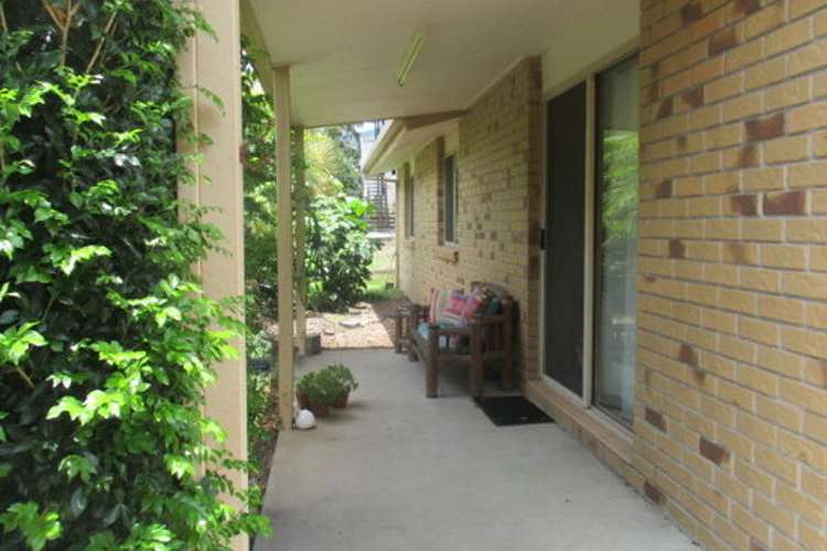 Second view of Homely house listing, 25 Petrel Avenue, River Heads QLD 4655