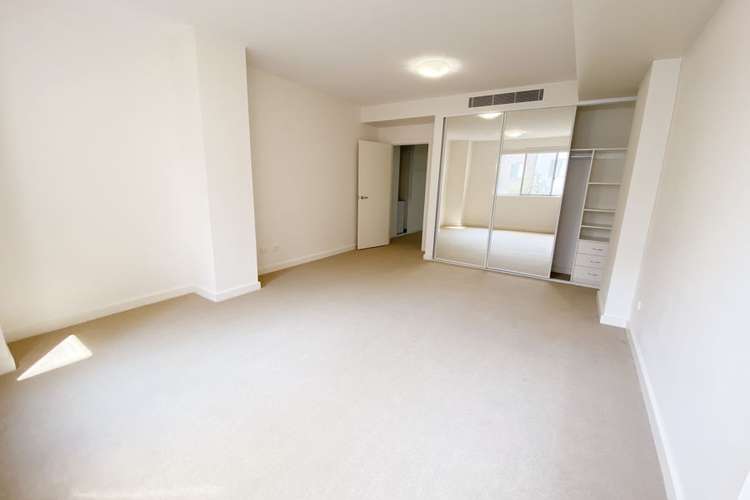 Fourth view of Homely apartment listing, 26/5-15 Lamond Dr, Turramurra NSW 2074