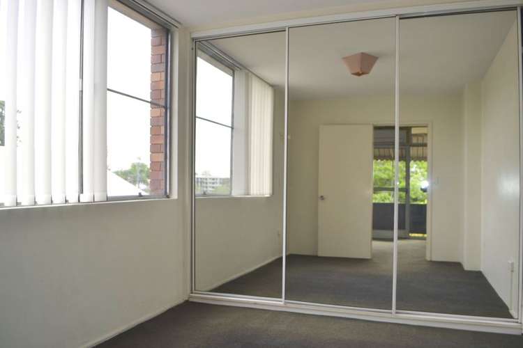 Seventh view of Homely unit listing, 10/50 Hampstead Road, Highgate Hill QLD 4101