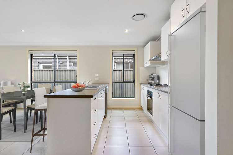 Fifth view of Homely house listing, 8 Daylesford Close, Ropes Crossing NSW 2760
